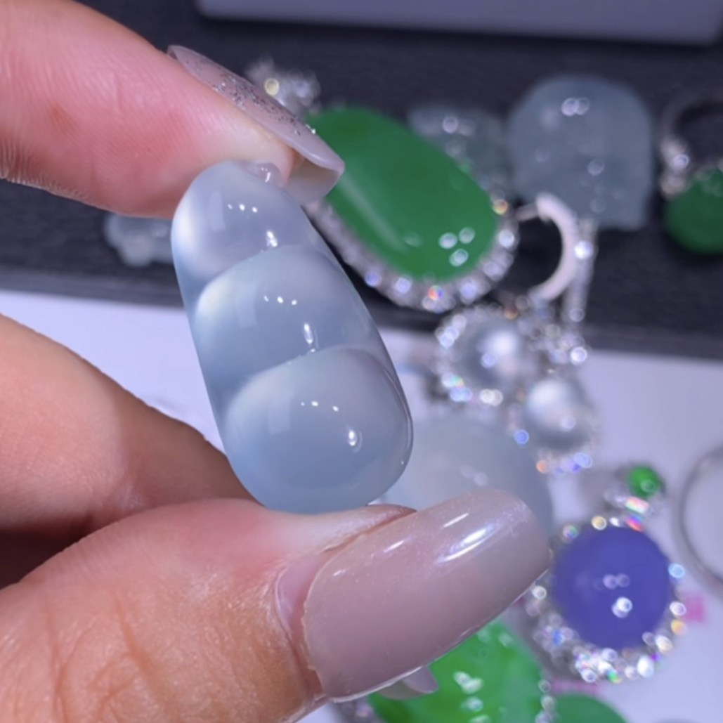 翡翠蓝底冰胶豆子 532