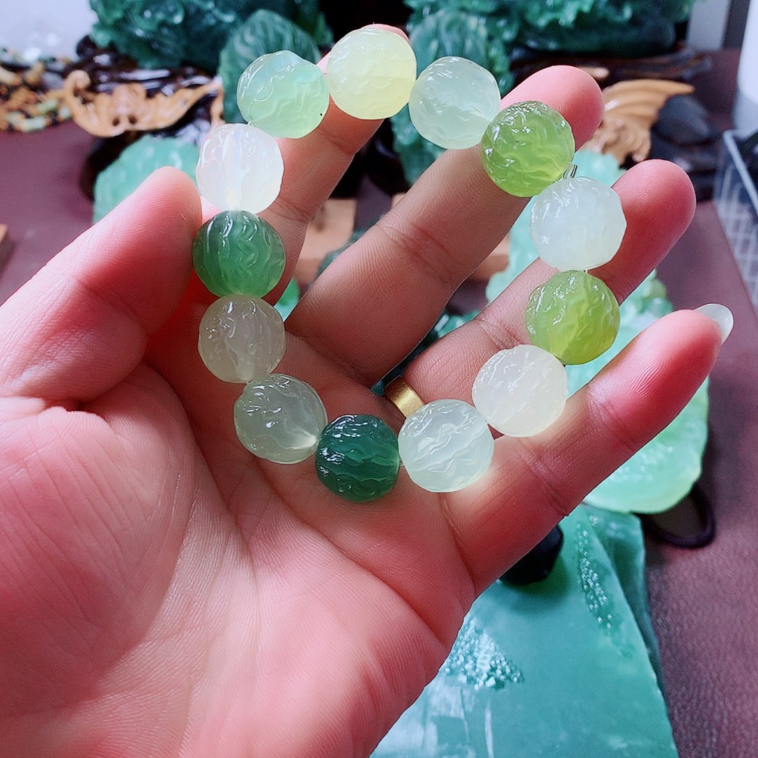 蛇纹石玉未镶嵌手串