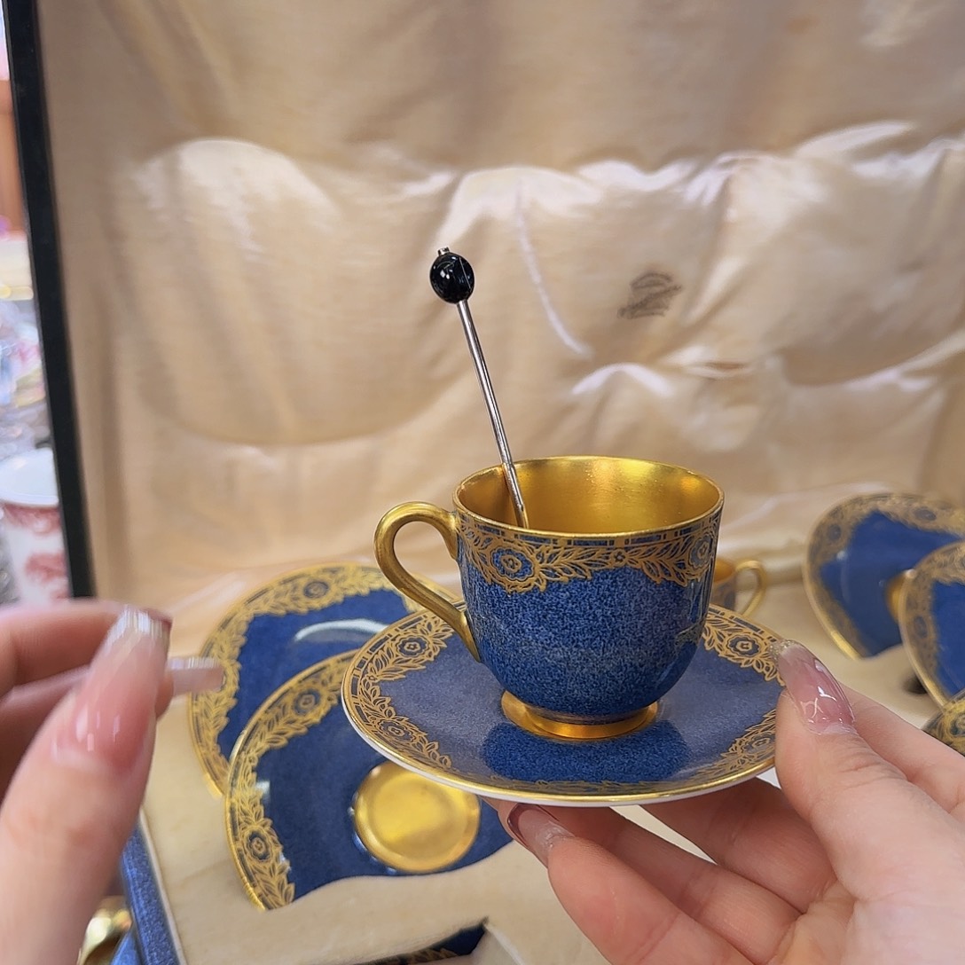 摆件欧洲瓷器收藏鉴赏