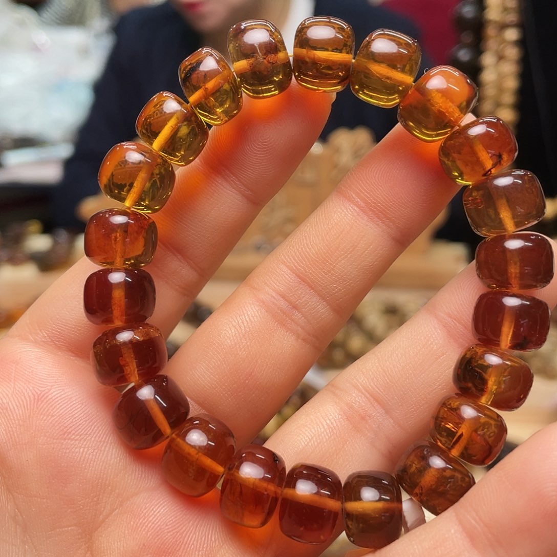 琥珀裸石未镶嵌十一10333