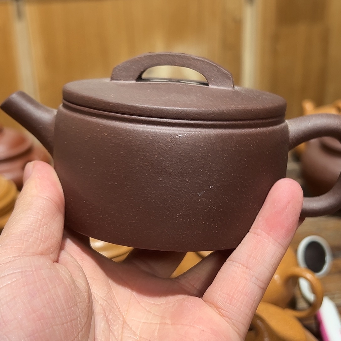 茶壶紫砂紫砂的味道真的