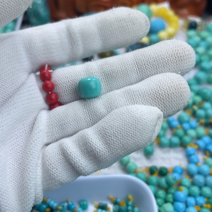 坚***壮南红玛瑙未镶嵌珠宝奇石绿松石