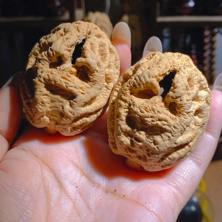 野生鬼脸乾坤核桃4354