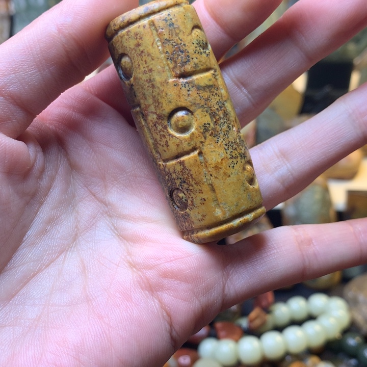 岫岩河磨玉（透闪石质玉）手链未镶嵌