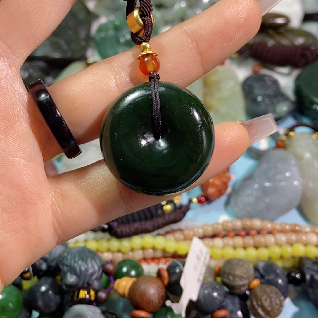 和田玉珠宝半成品未镶嵌