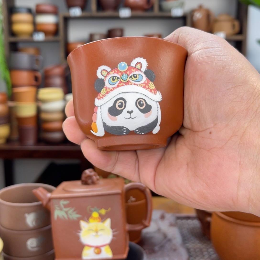 童***的【彦心堂紫砂】原矿紫砂