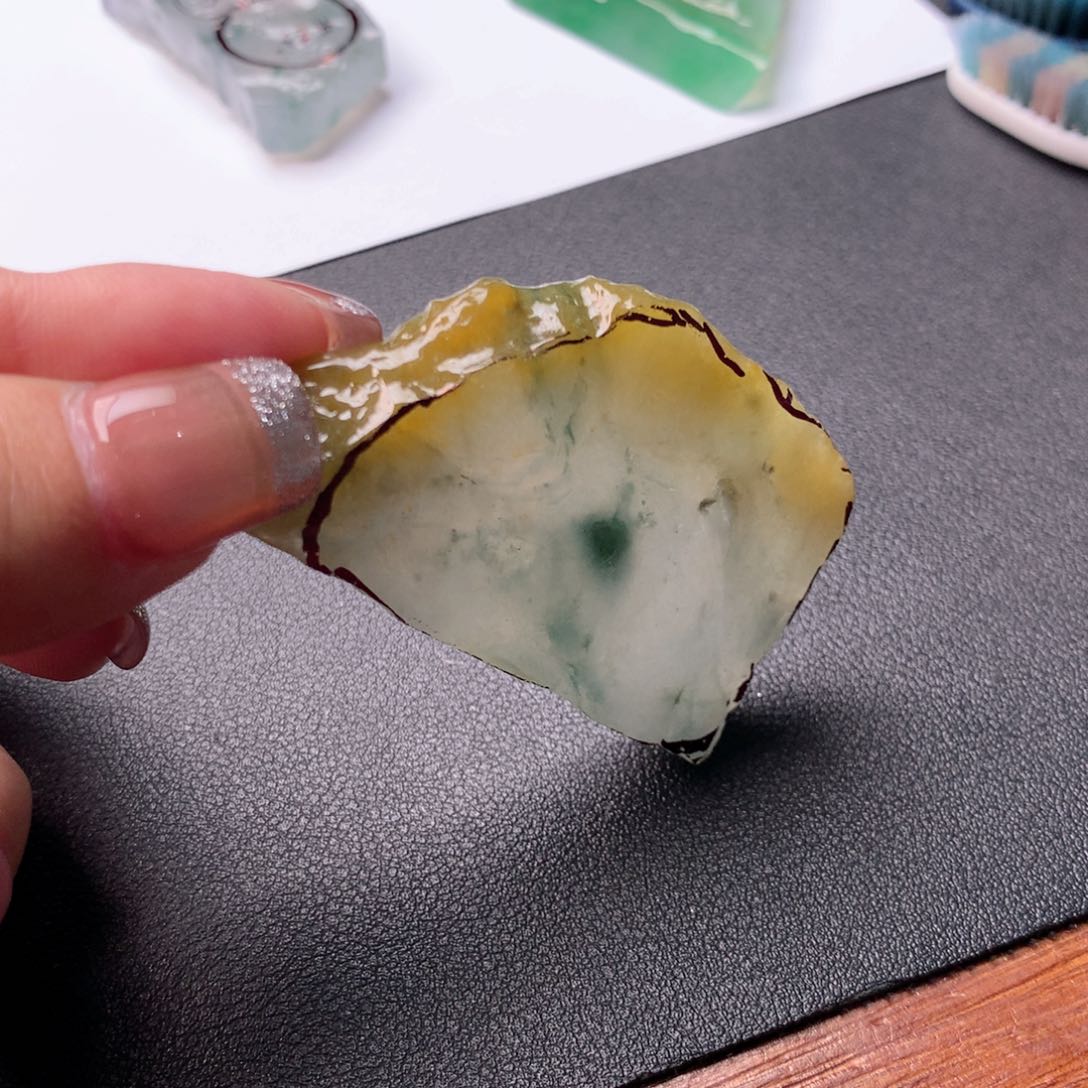 定制翡翠未镶嵌翡翠定制翡翠