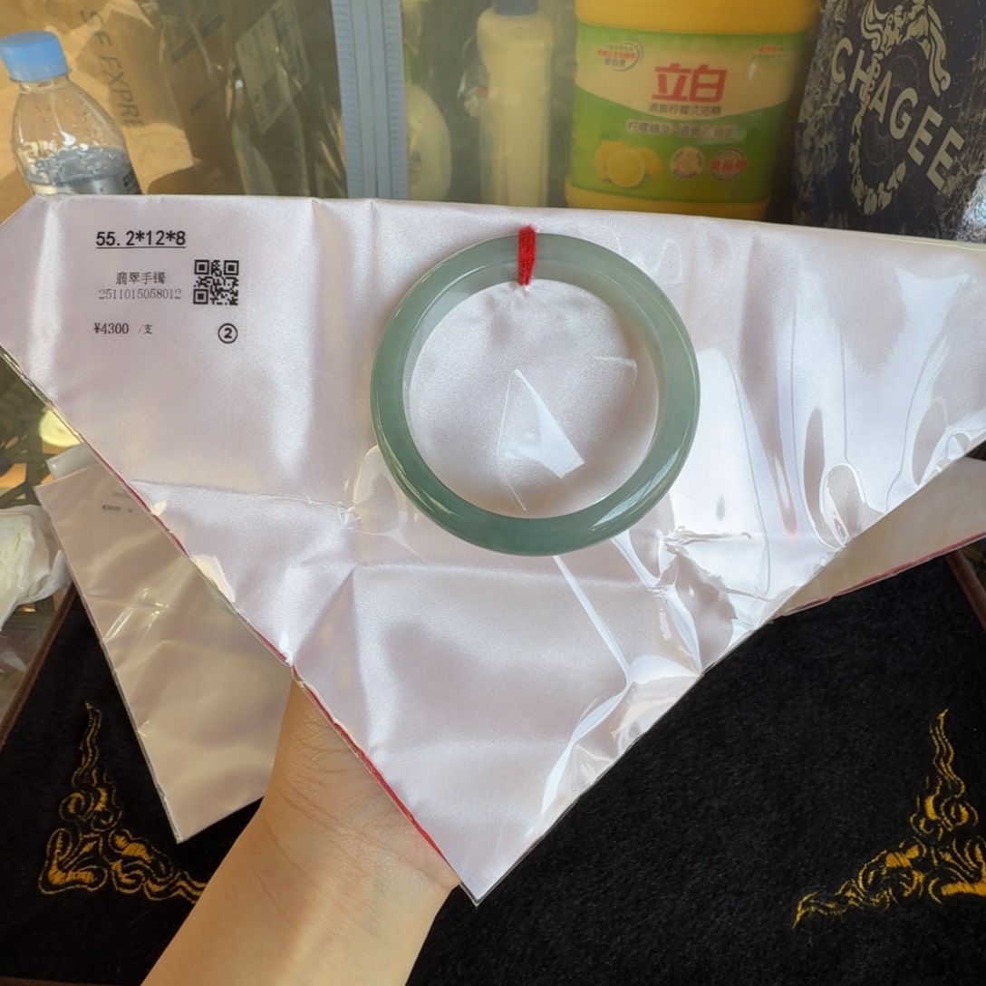 翡翠未镶嵌手镯翡翠手镯