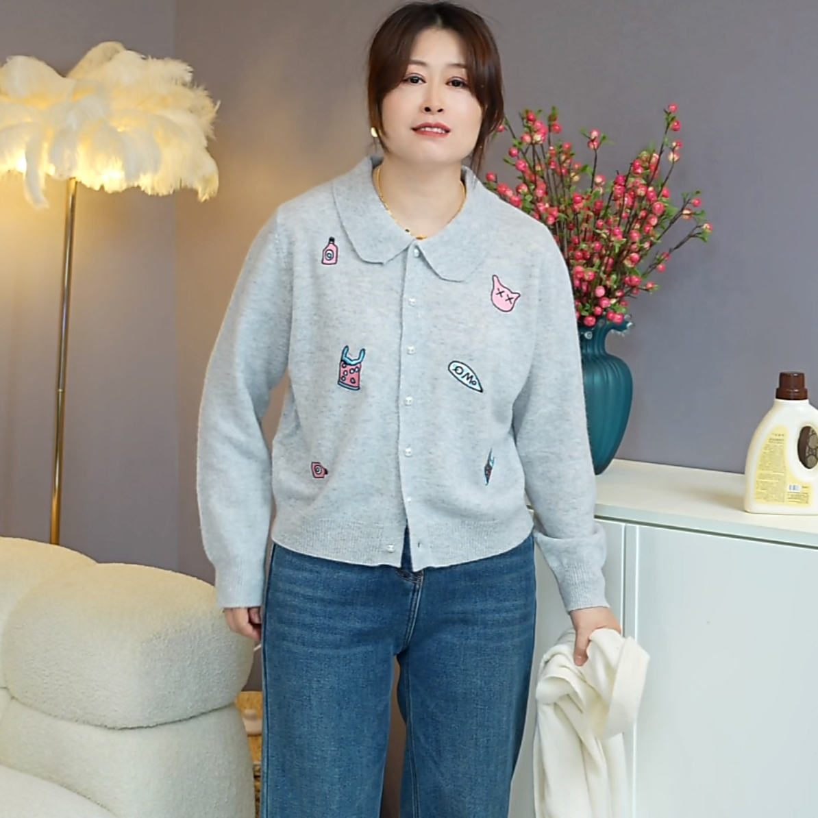 【伟伟专属】2色翻领卡通图案刺绣羊毛衫