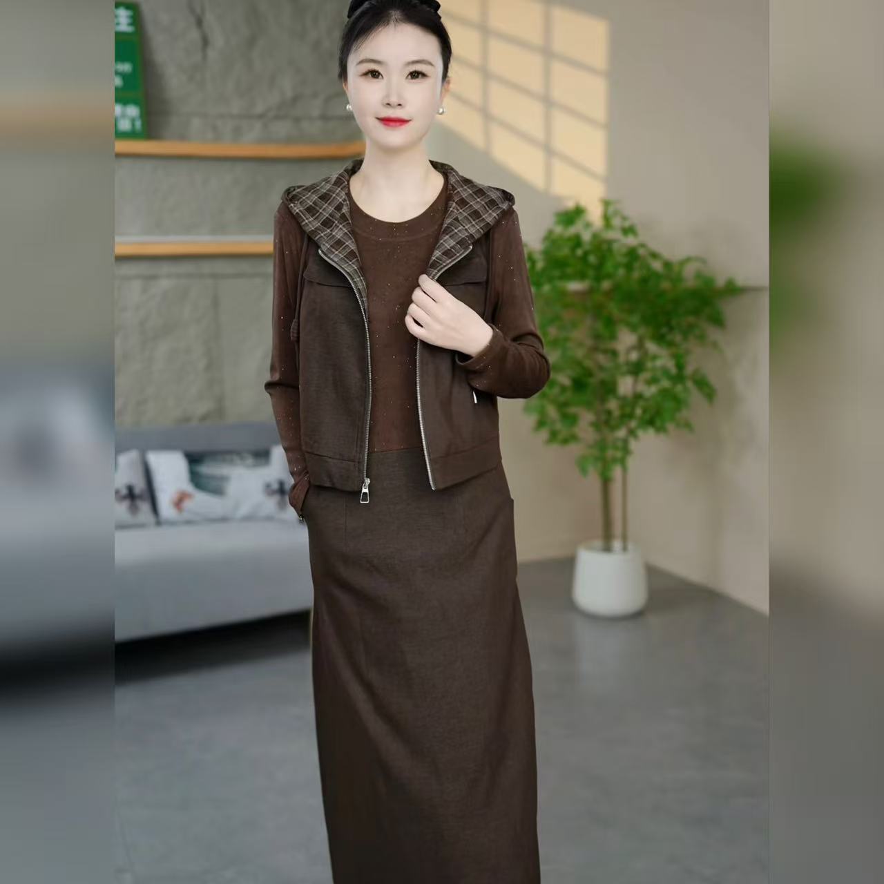 2025气质新款秋季减龄收腰显瘦洋气百搭套装长袖时尚休闲妈妈装