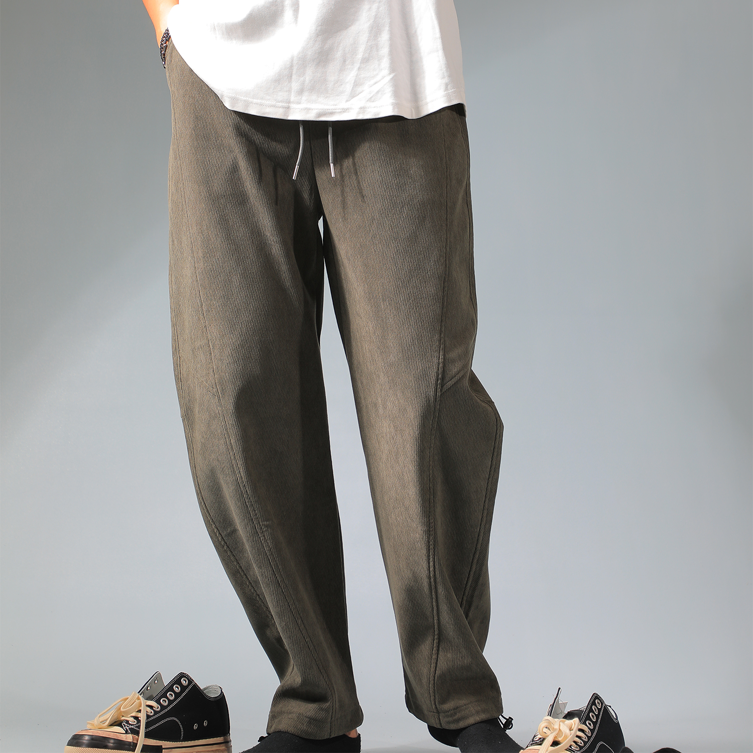 男士2025新款秋冬季百搭宽松休闲长裤灯芯绒加绒加厚弯刀卡其裤子