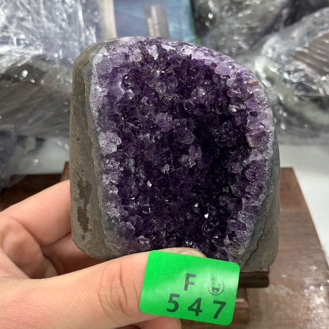 紫晶大型摆件（非配饰）未镶嵌