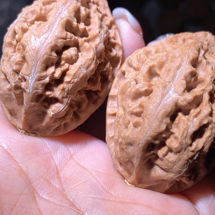 文玩核桃把件东北野生楸子小美88