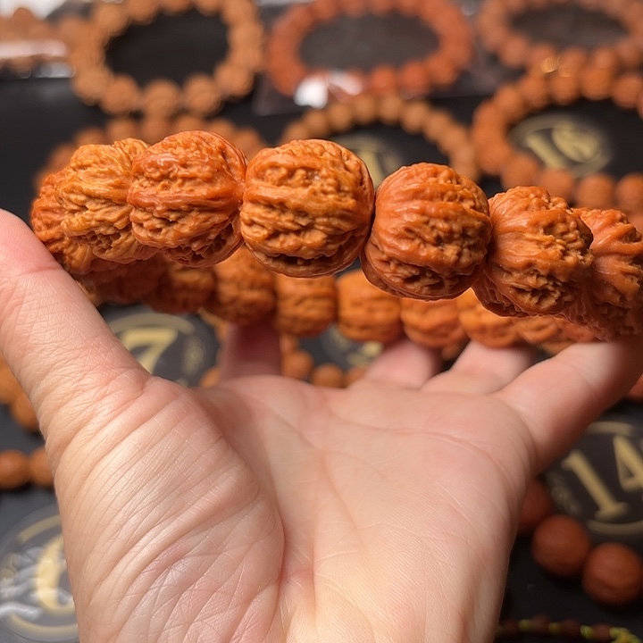 文玩核桃手串野生