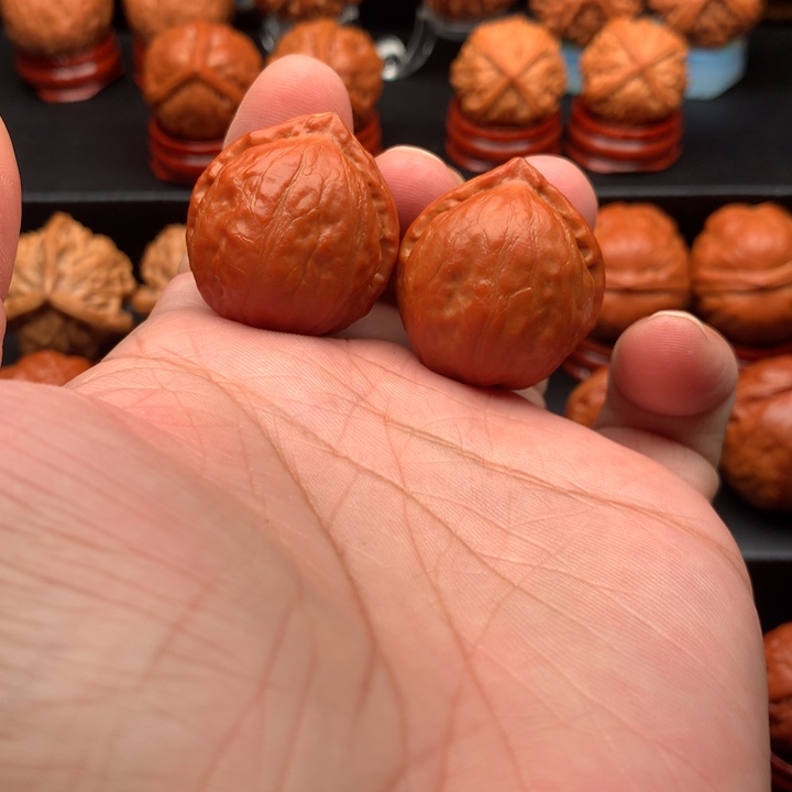 把件桃核野生小手捻