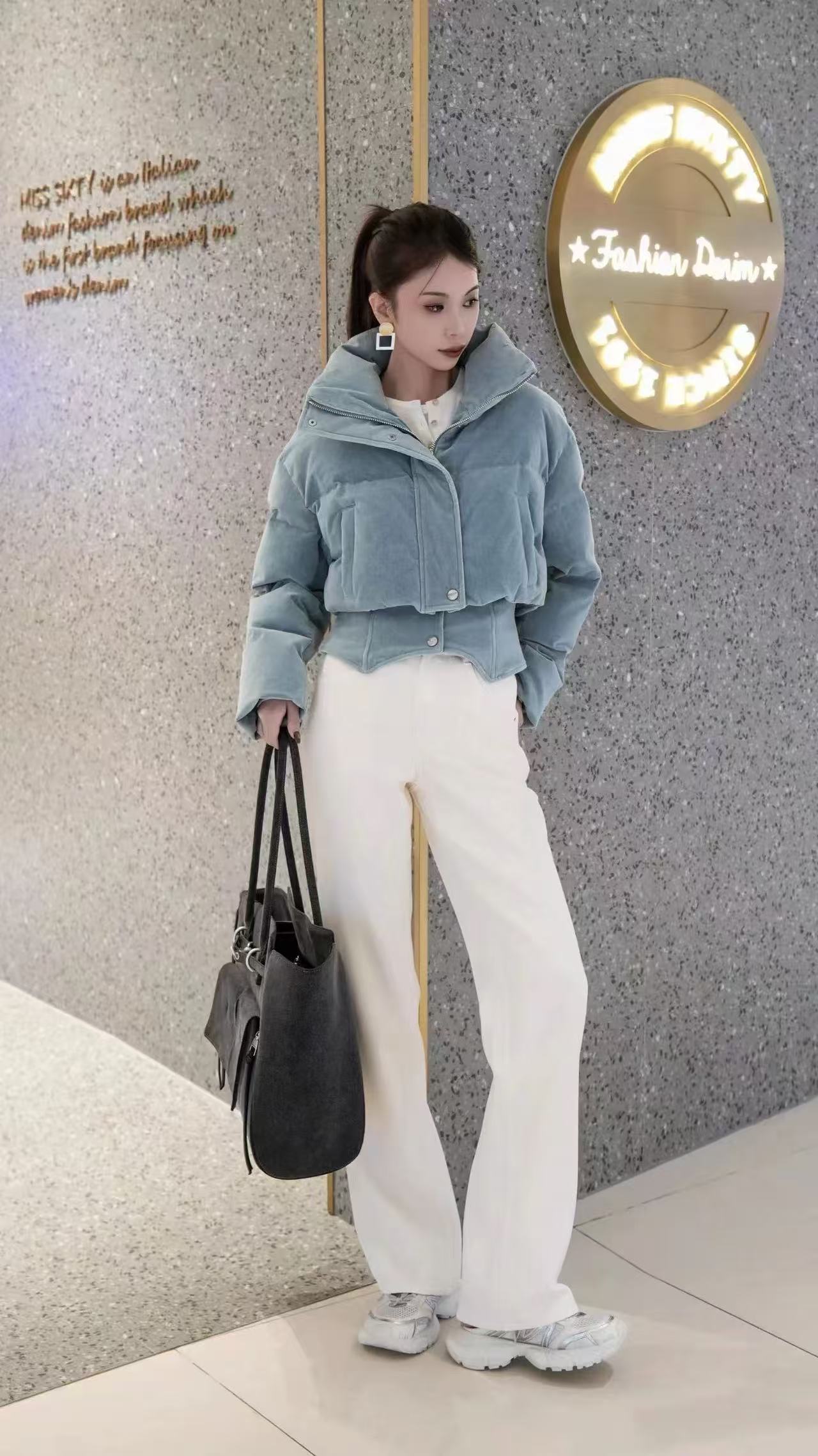 【拼接】冬季新款百搭显瘦设计感高领绒面短款棉服外套9531