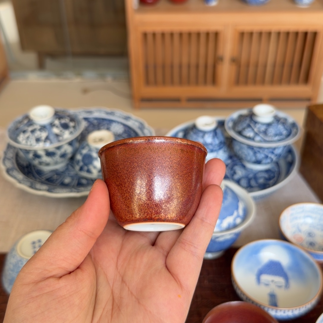 N***w瓷片四只铁锈红瓷器