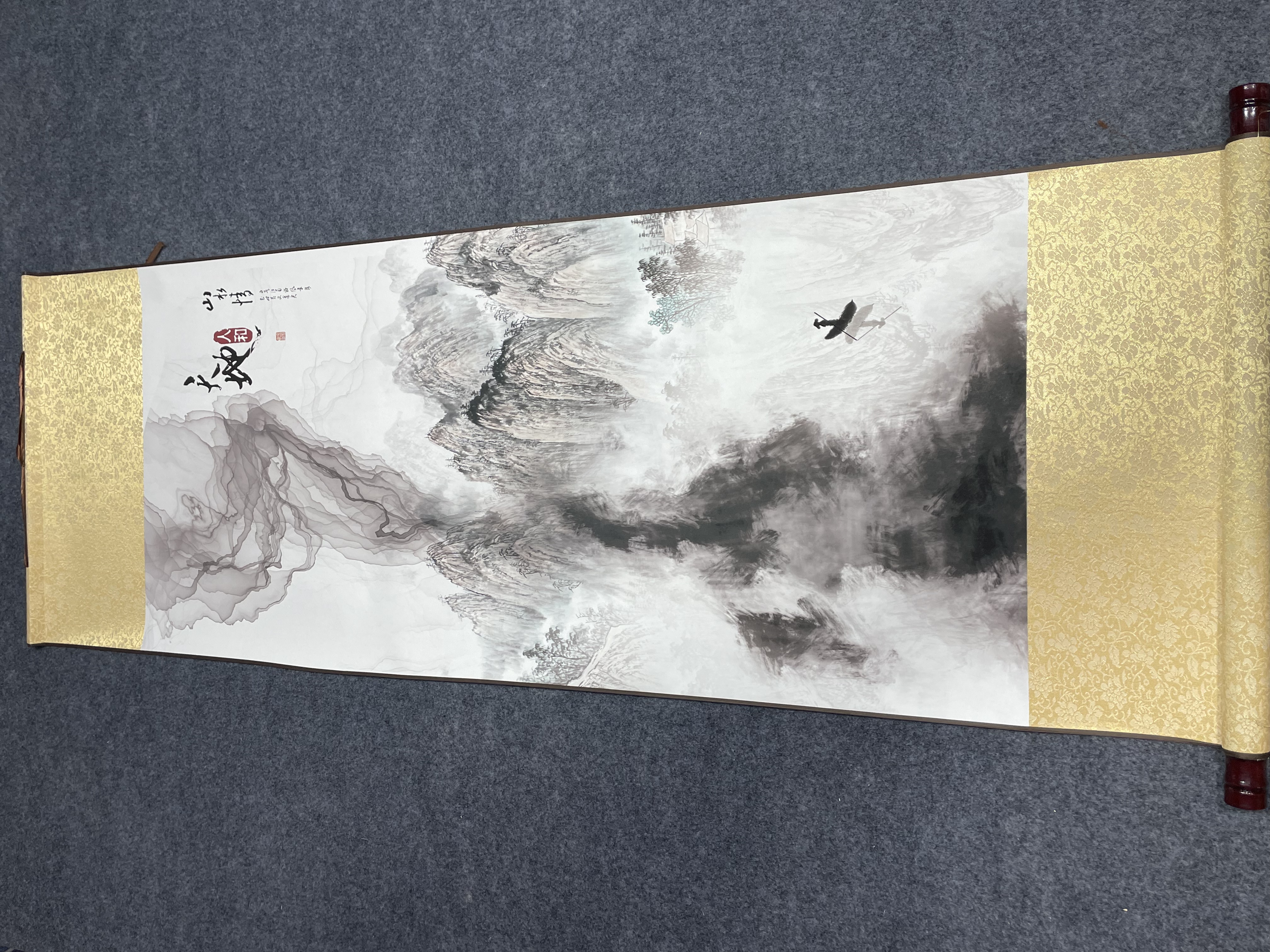 《天地人和》 宽45高140 国画