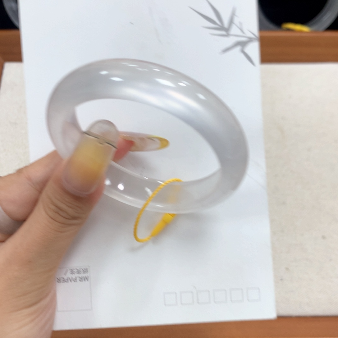 石英质玉手镯未镶嵌11A黑钢52.6