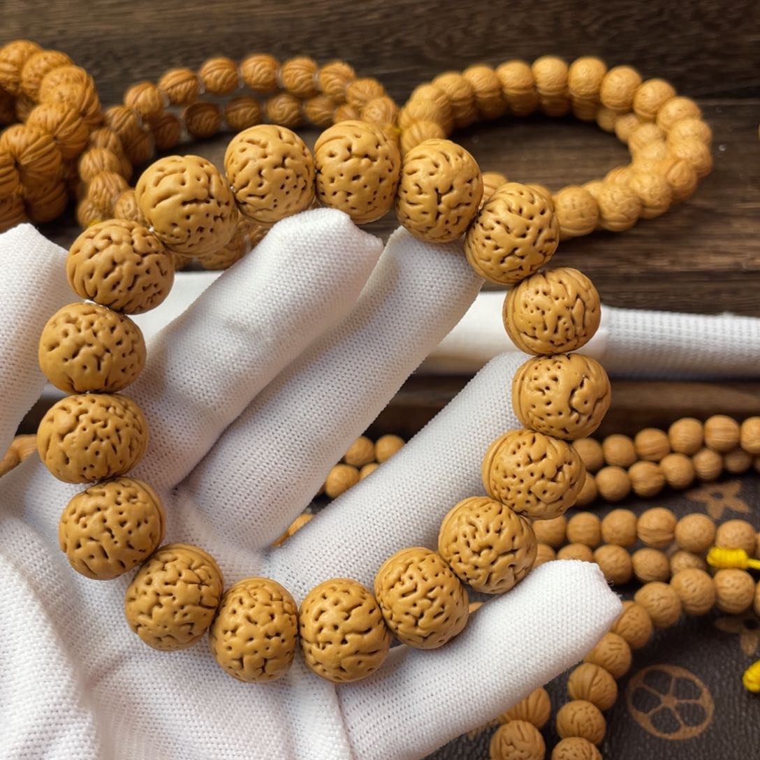 吊坠桃核野生肌肉