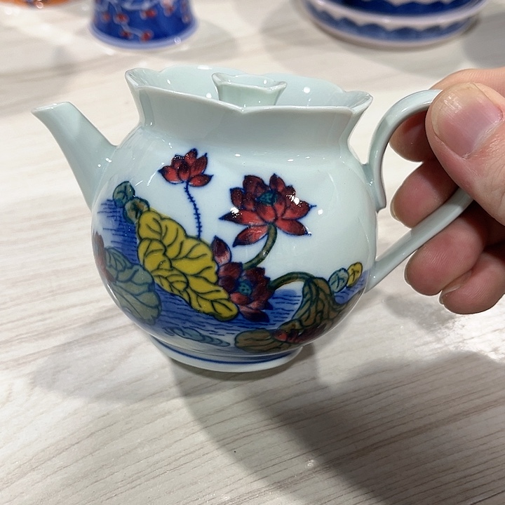 瓷片//////景德镇陶瓷茶壶。绿。