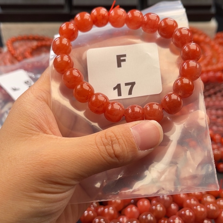 南红玛瑙未镶嵌多样性发货默认微瑕称重10mm