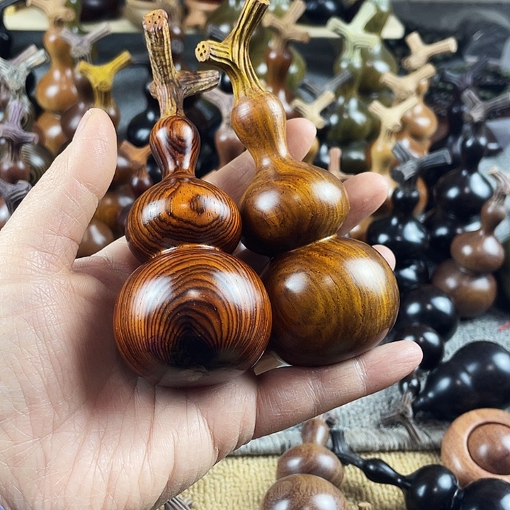 任***行大叶紫檀（黑酸枝木类）