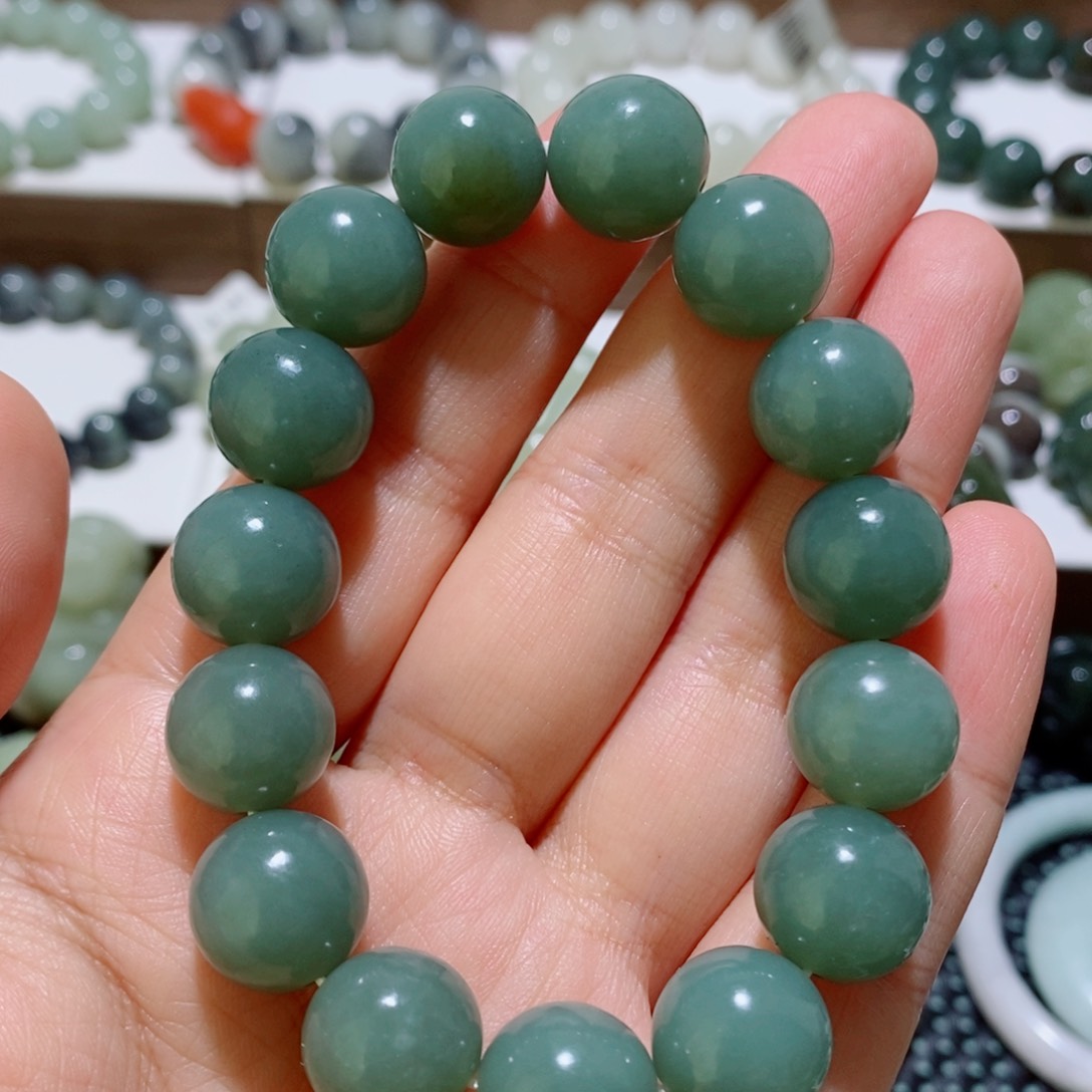 手链未镶嵌和田玉