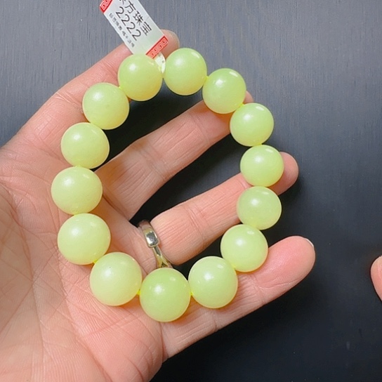 和田玉未镶嵌手镯卡16无黑点无裂口