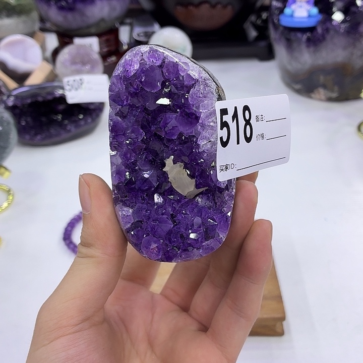 水晶大型摆件（非配饰）未镶嵌