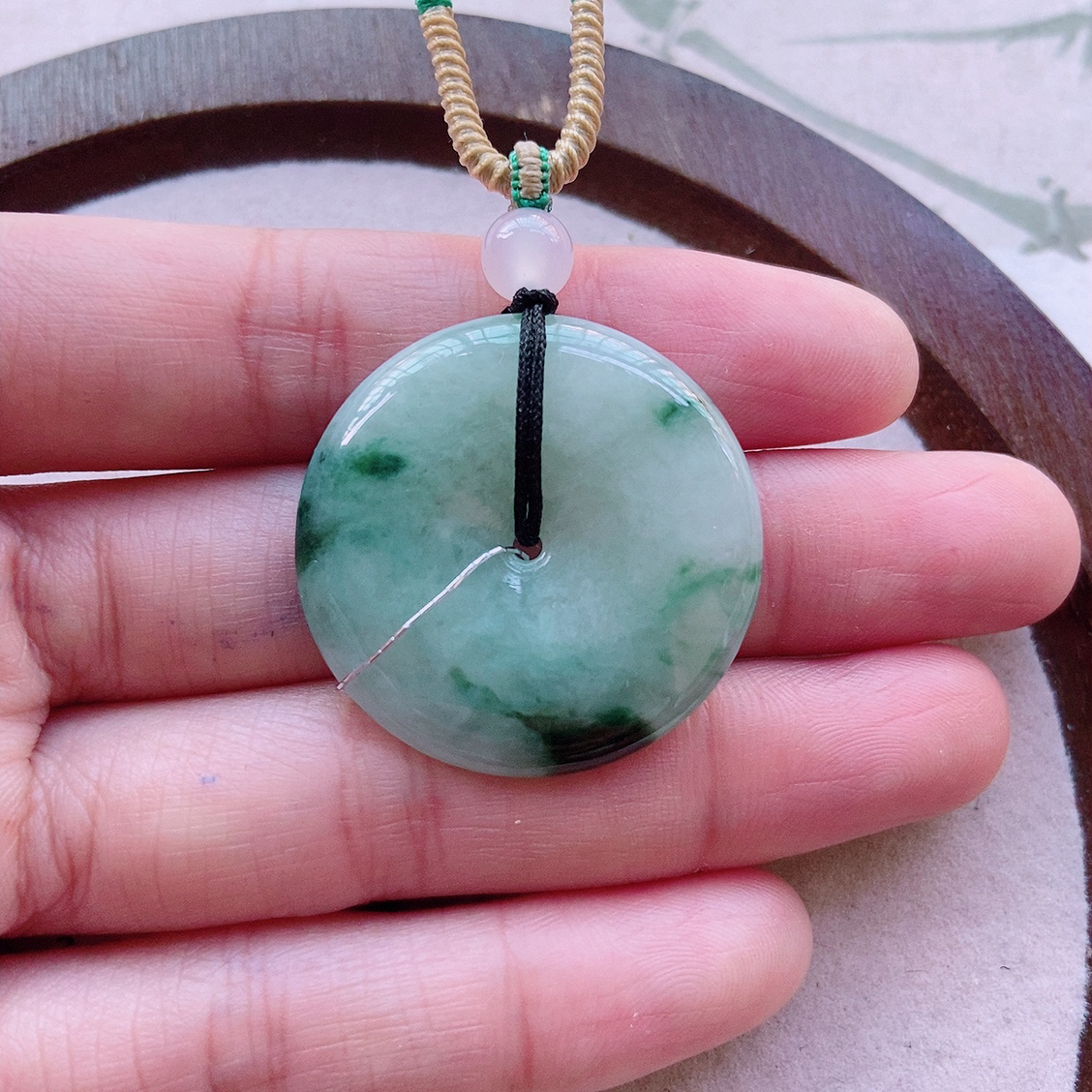 天然缅甸翡翠A货意境飘花平安扣吊坠 尺寸30.6×5.8mm