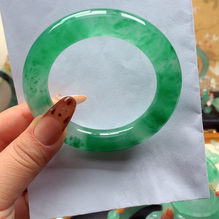 石英质玉未镶嵌手镯