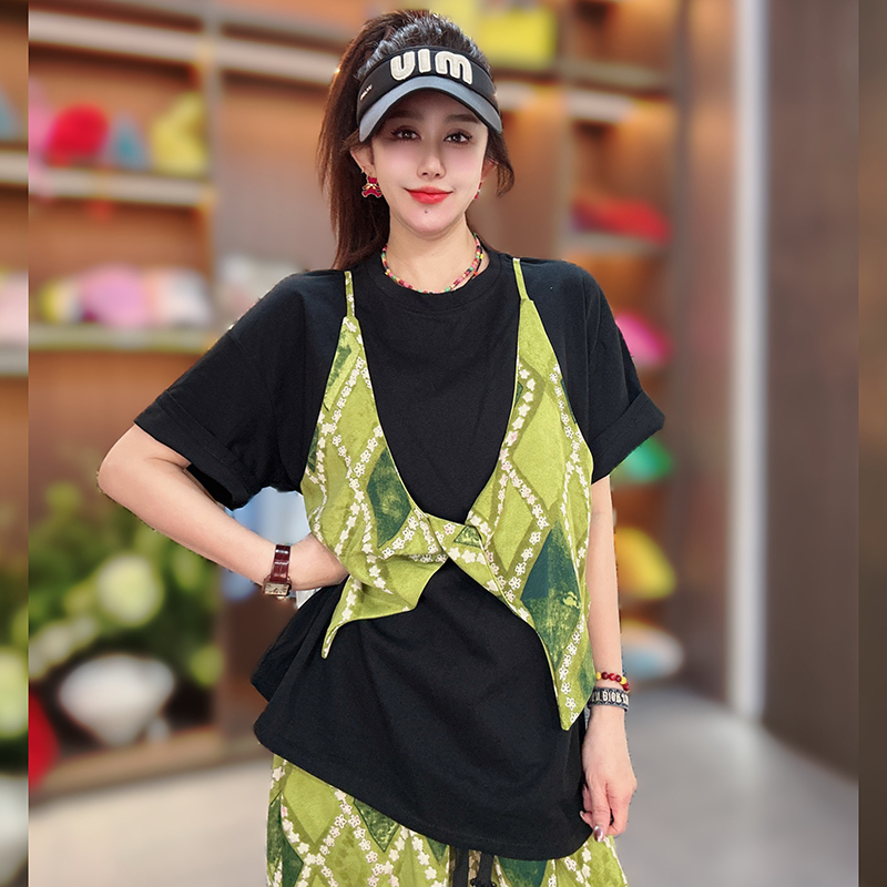 夏季新款圆领短袖T恤背心时尚休闲假两件女百搭减龄显瘦宽松上衣