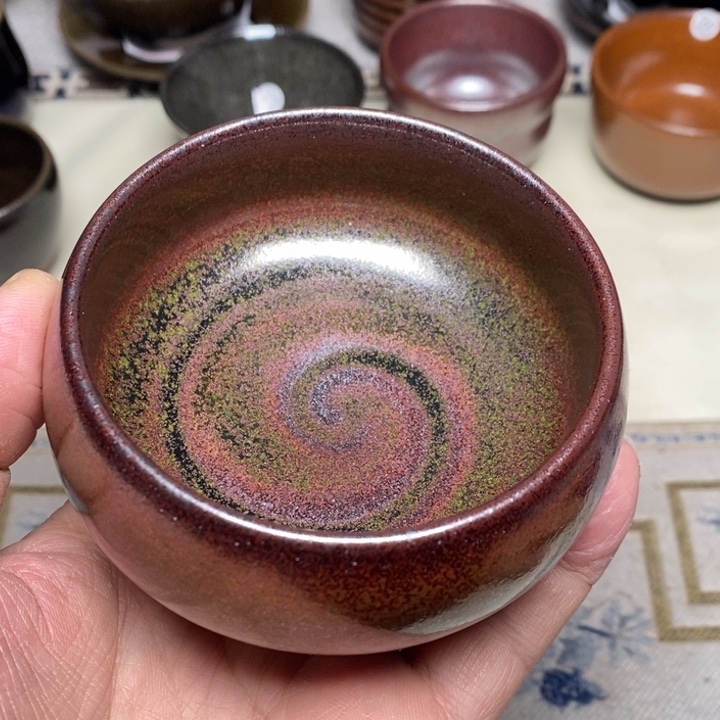 茶盏盏心茶器放漏了
