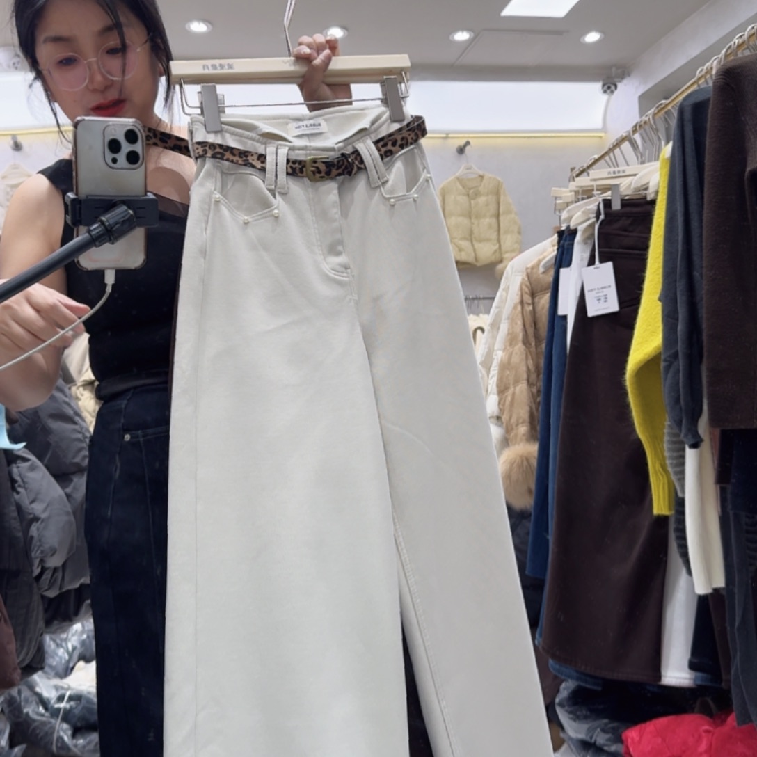 贝壳新到135斤之内米白色