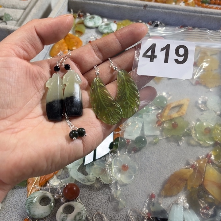 蛇纹石玉合金耳饰太*爷