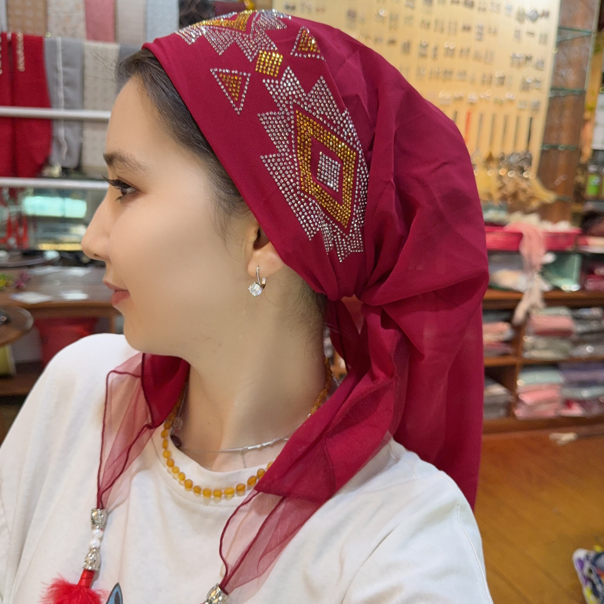 粉色 进口  羽毛头巾 