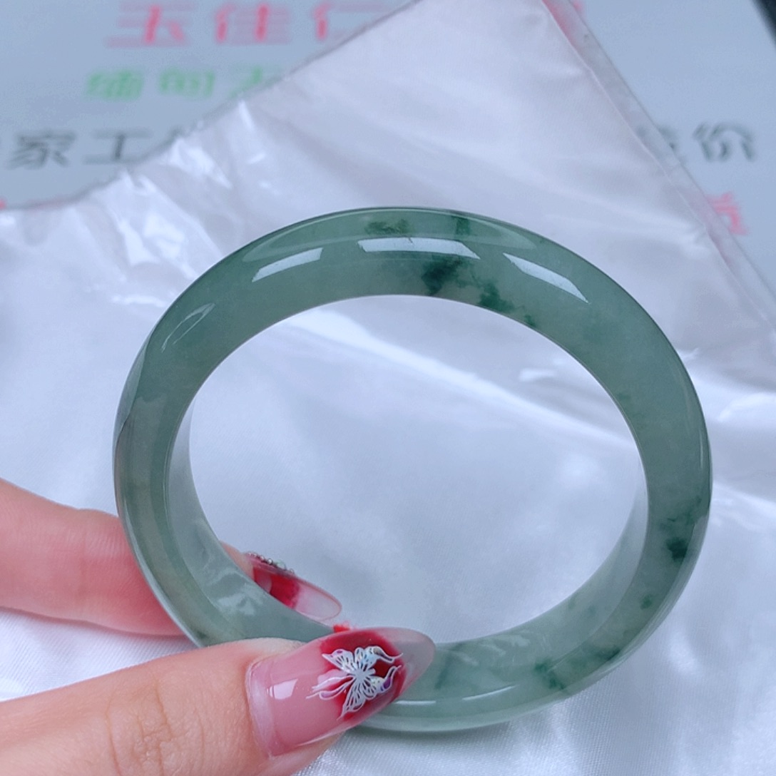 翡翠手镯未镶嵌54 54 54