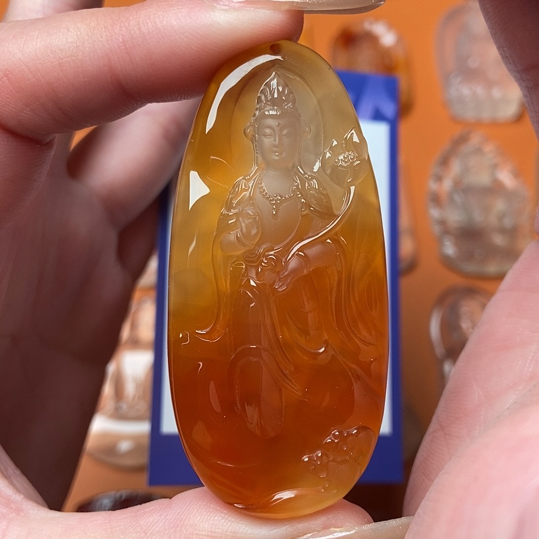玛瑙/玉髓颈饰未镶嵌大势至菩萨～生肖马守护