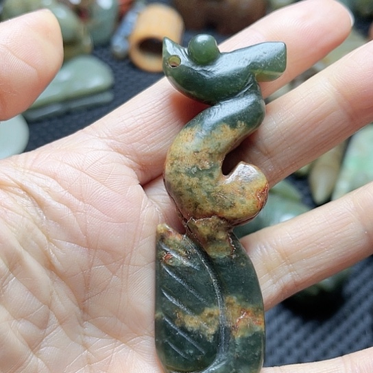 白玉菩提吊坠摆件