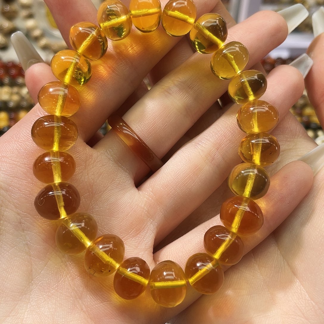 琥珀未镶嵌裸石抚顺琥珀11净水金珀