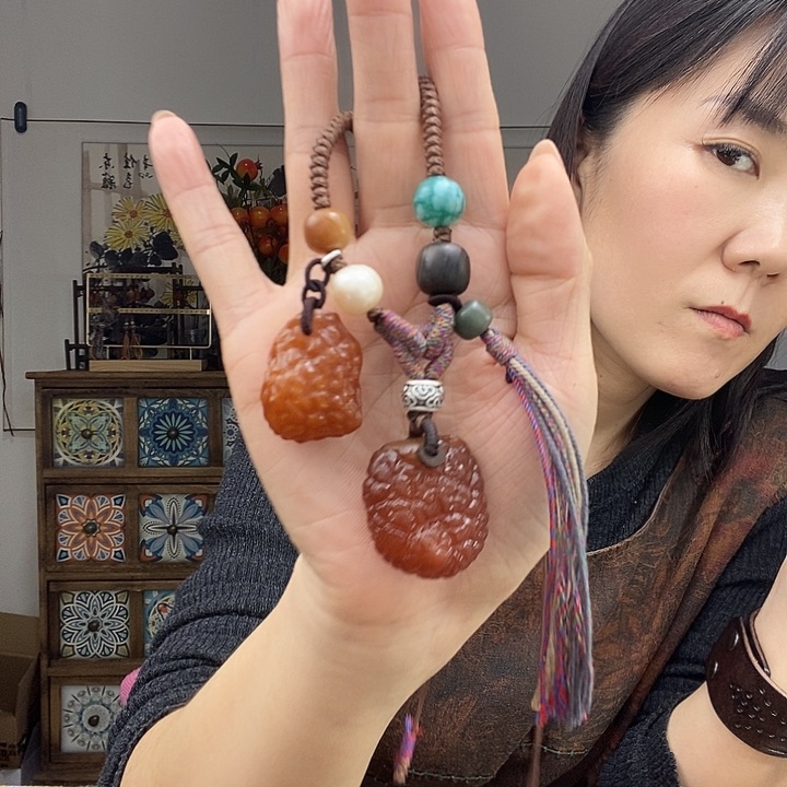 蜜蜡项链未镶嵌送****花项链