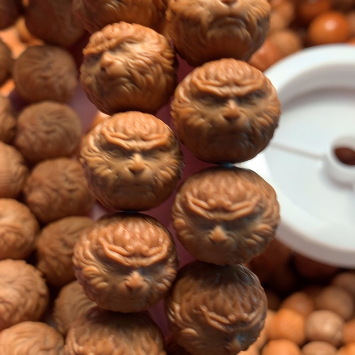 【闪购商品】猴头核桃吊坠黄*大悟空