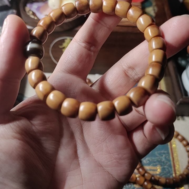 橄榄核手串/手链9.25核尖全无白精品