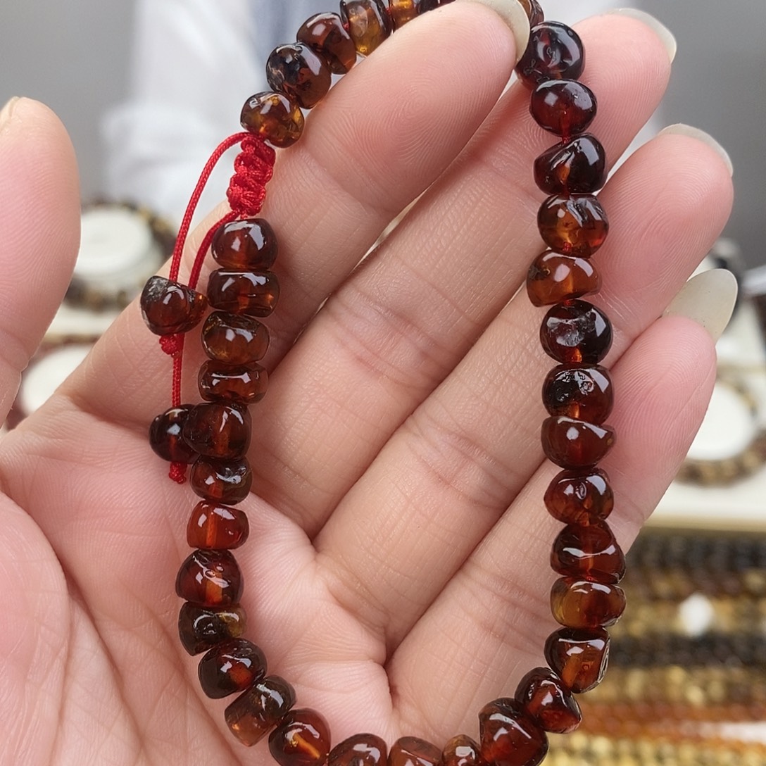 琥珀未镶嵌裸石琥珀