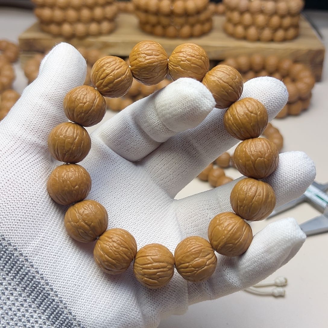 猴头核桃手串聚宝盆边度同尺