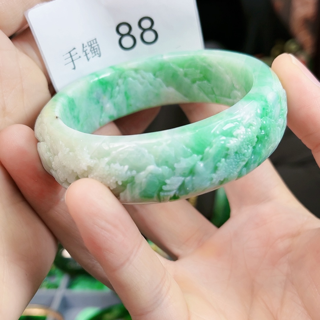 翡翠手镯未镶嵌手镯61