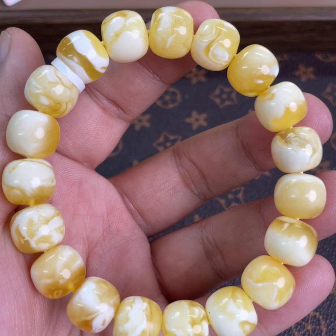 琥珀裸石未镶嵌132000000000