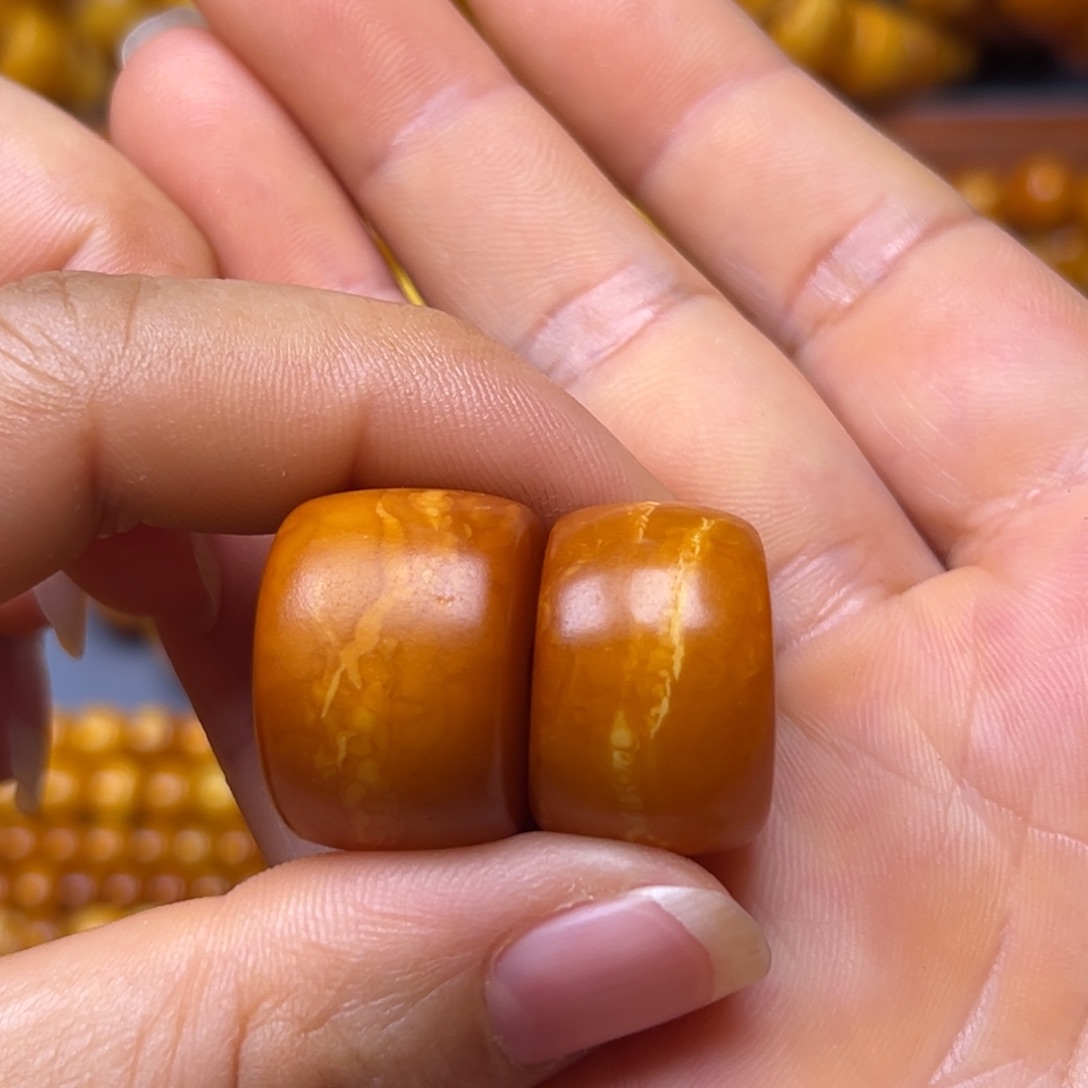 琥珀未镶嵌吊坠(不含链)