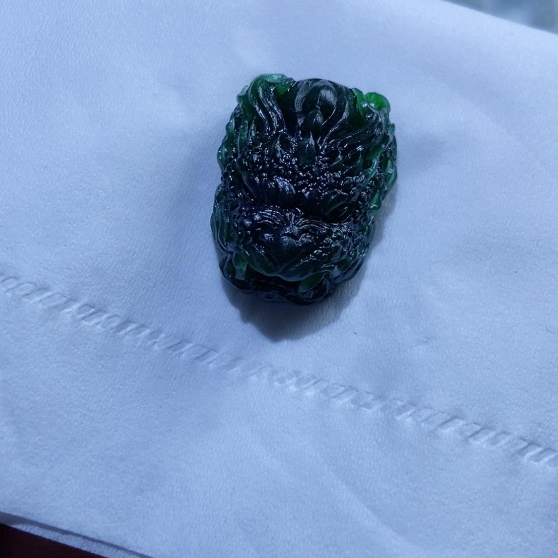 未镶嵌定制翡翠蓝水龙头24.7/19.3/9.3